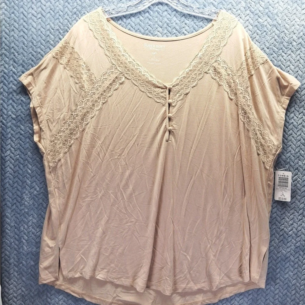 Torrid Supersoft Jersey Dolman Henley Lace Trim Top Smoke Gray 1X 14-16 NEW